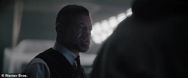 Compagno fedele: Andy Serkis, che interpreta Alfred, il maggiordomo di Bruce Wayne, dice poi 