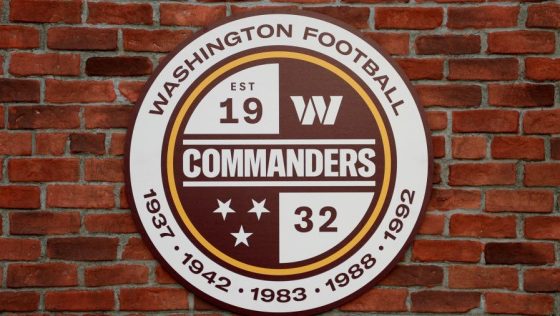 La squadra di football di Washington annuncia il cambio di nome ai vertici di Washington