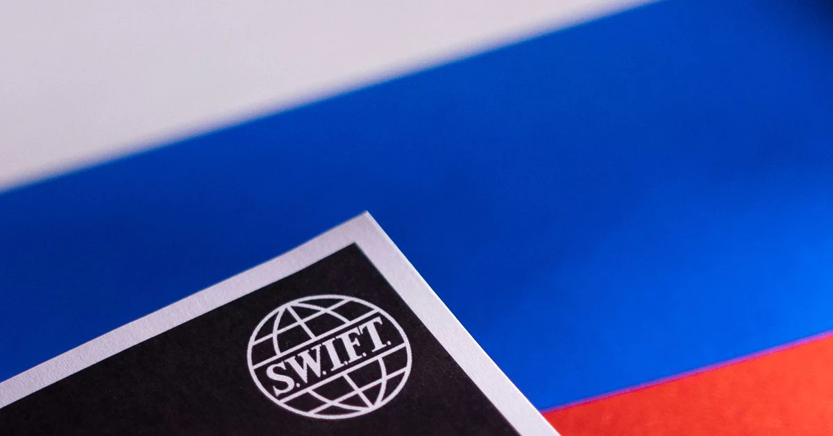 Lo slancio cresce per bandire la Russia dal sistema di pagamento Swift

