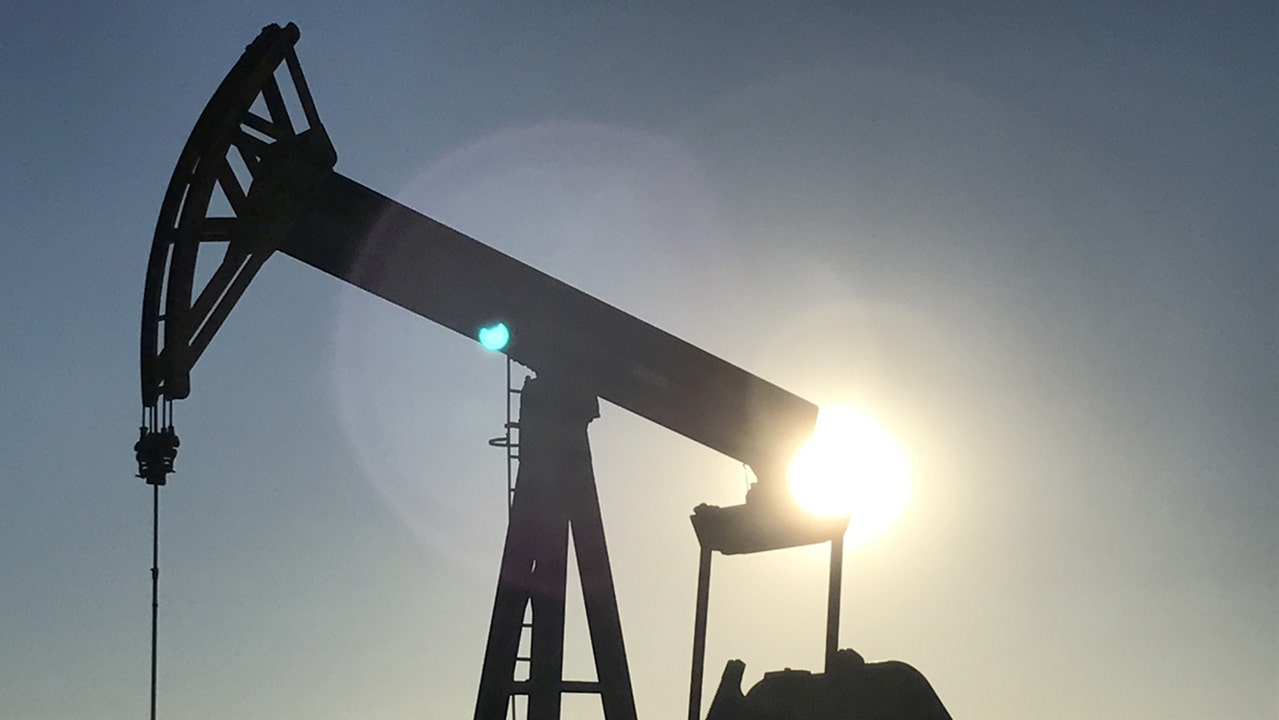 I prezzi del petrolio salgono a causa delle preoccupazioni sull'offerta

