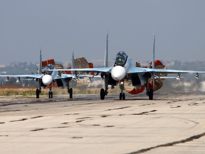  La Russia afferma che i suoi aerei da combattimento hanno distrutto la 