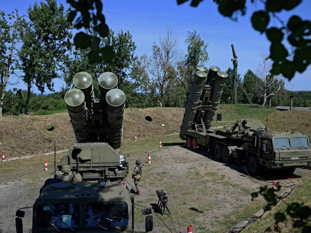 L'Ucraina afferma che la difesa missilistica russa è stata distrutta in Crimea e che due navi da guerra sono state danneggiate |  Notizie sulla guerra russo-ucraina
