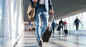 Maxi sconto vacanza di Natale, queste destinazioni ti costano la metà: prenota subito il biglietto per tutta la famiglia