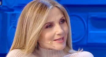Lorella Cuccarini trema: il suo posto ormai non è più al sicuro | Si candidano in due per sostituirla